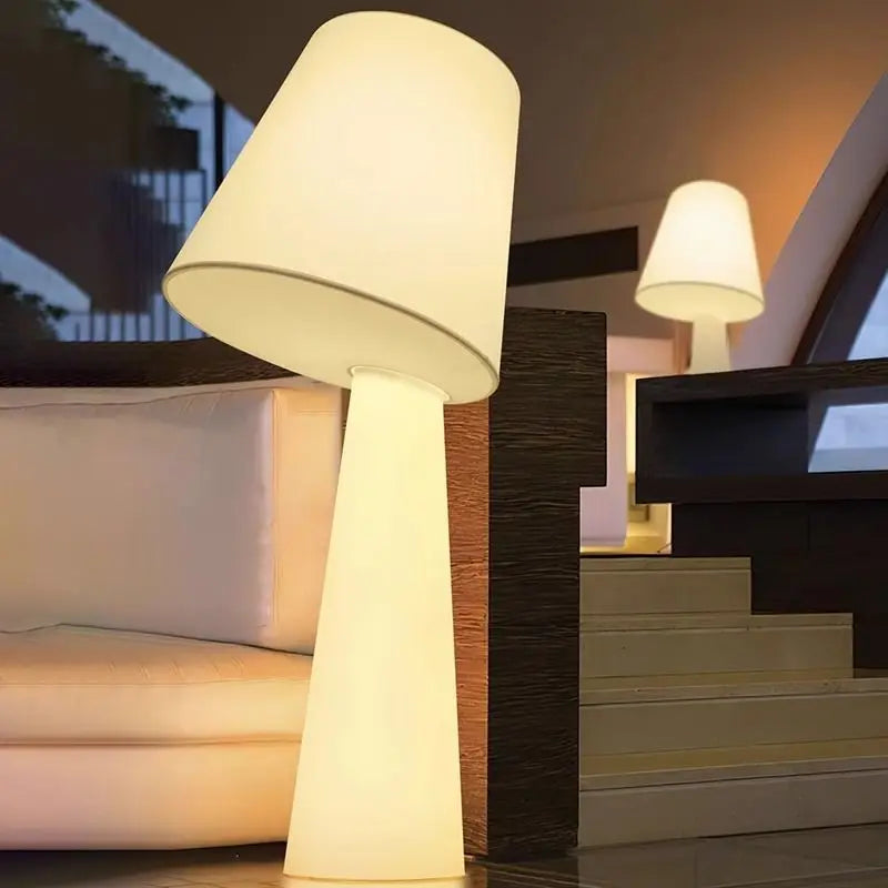 Tip Top Floor Lamp